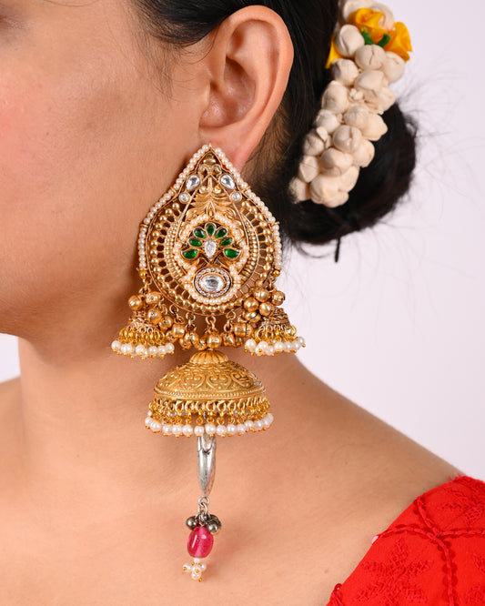 Nitya Jhumkas