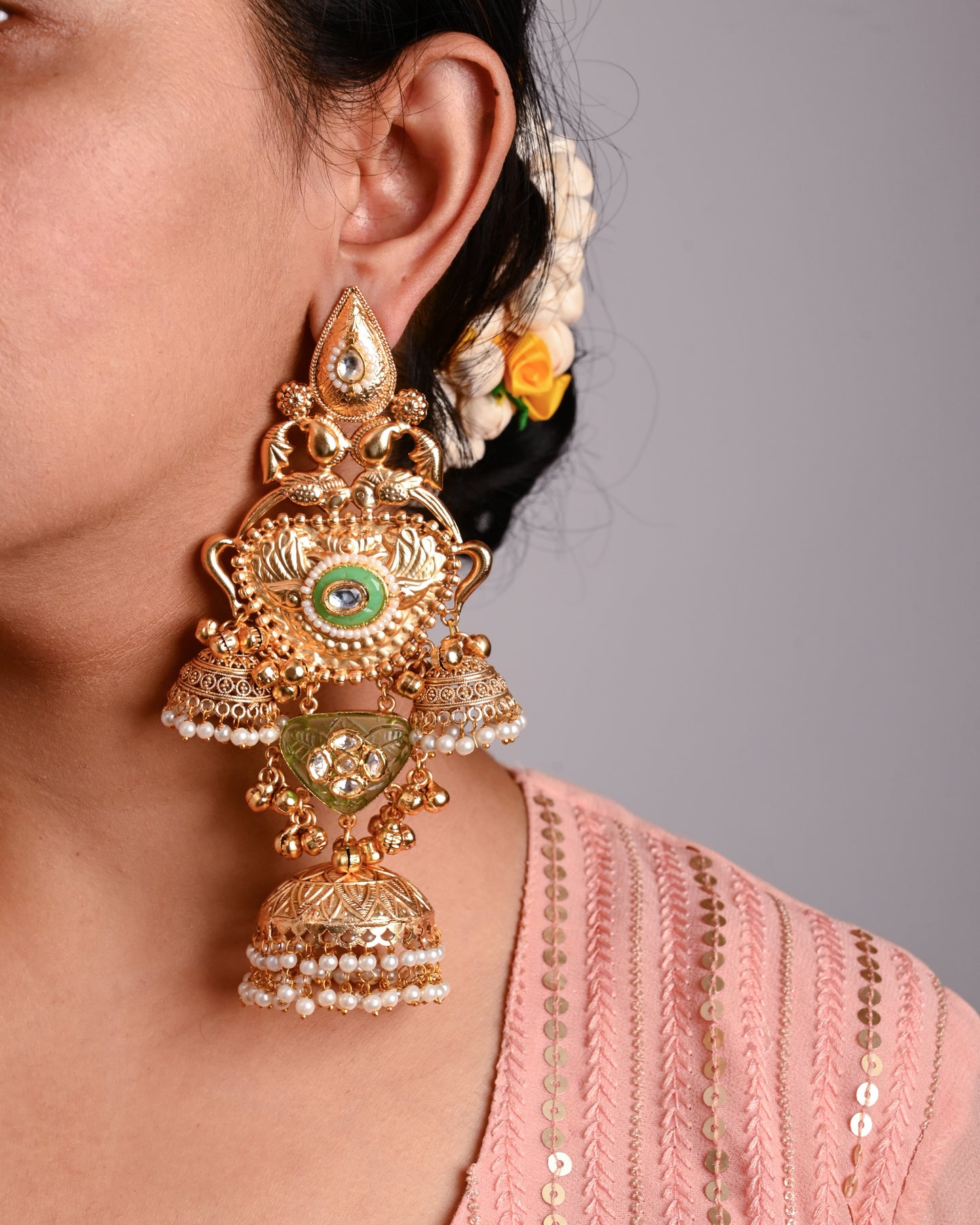 Nishka Jhumka