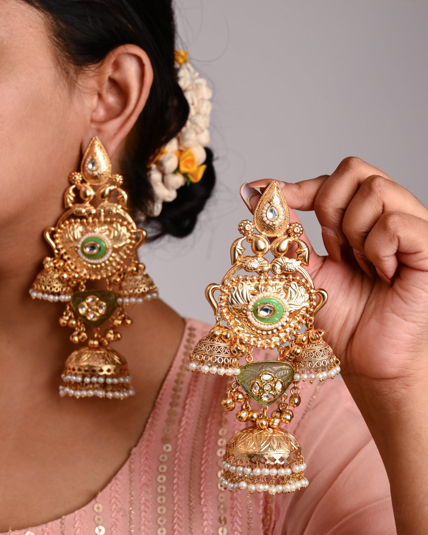 Nishka Jhumka