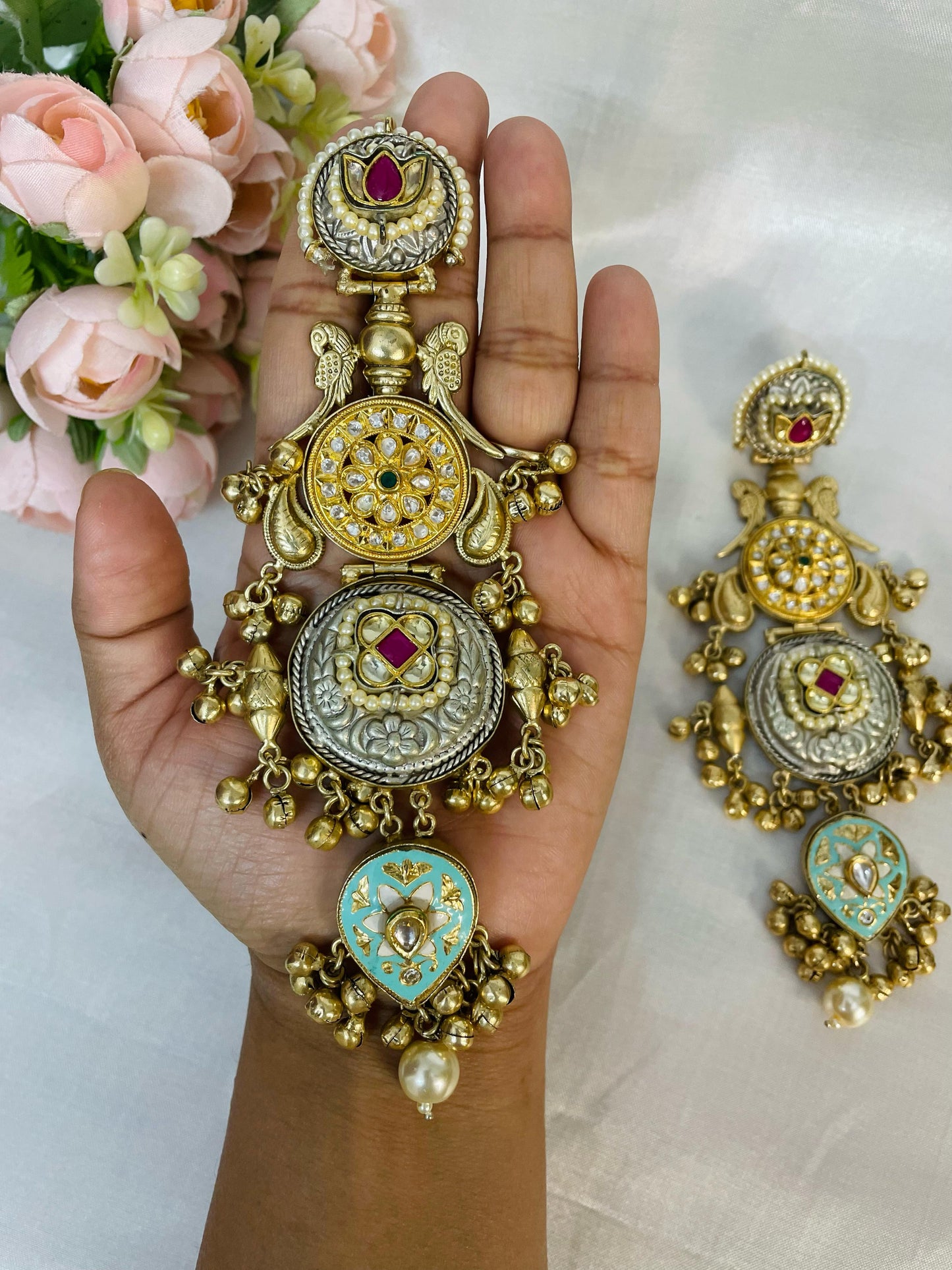Eisha Danglers