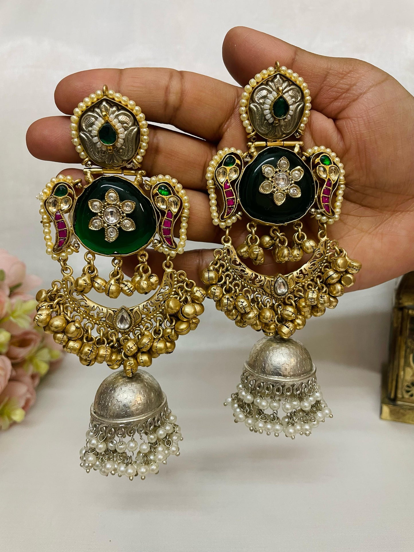 Saanvi Jhumka