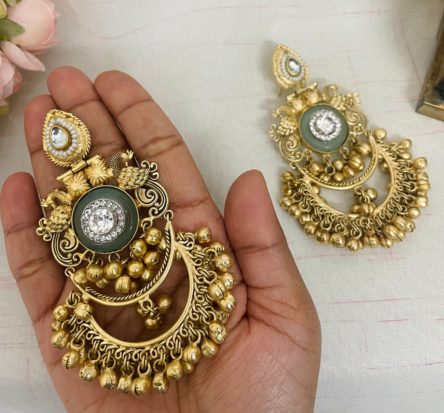 Dimple Chandbalis