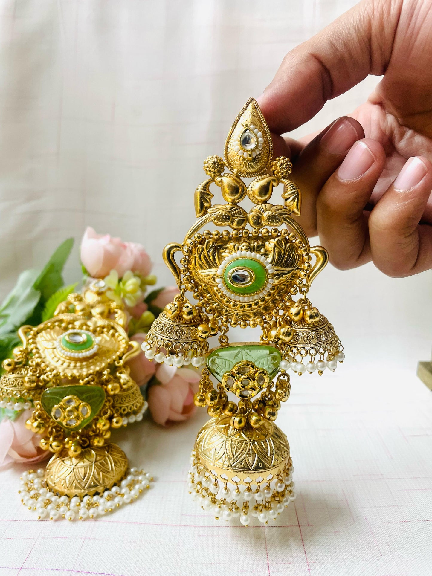 Nishka Jhumka