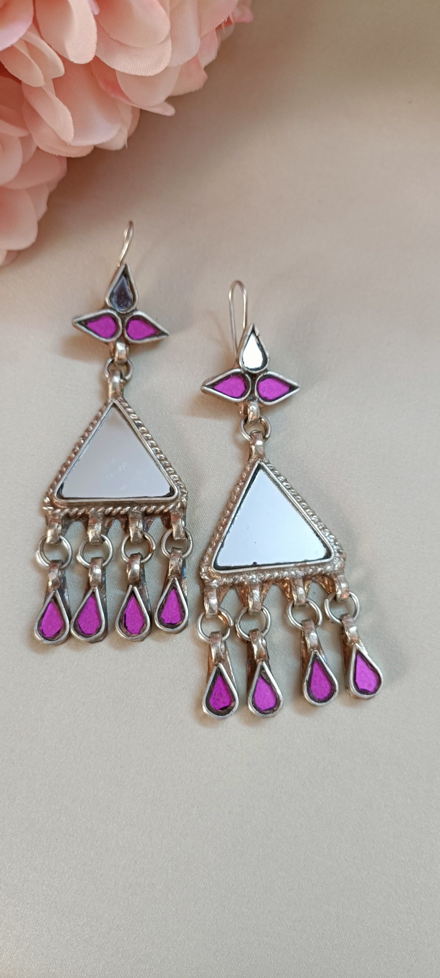 Inaya Glass Earrings