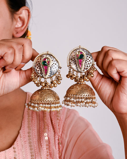 Gauri Jhumka