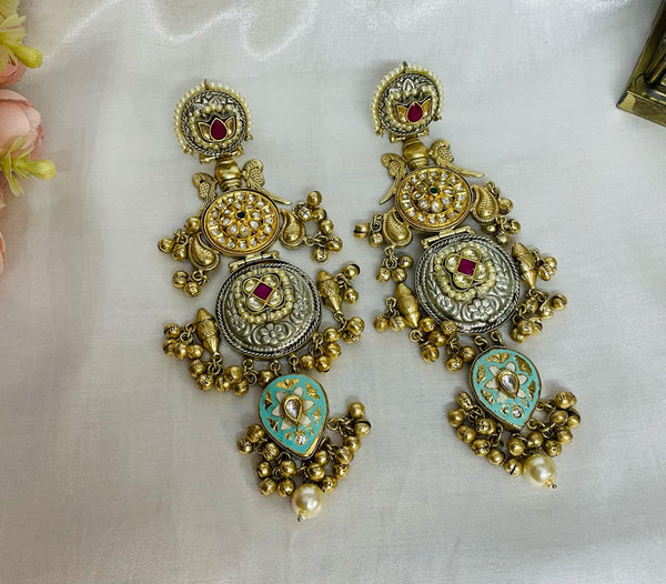 Eisha Danglers