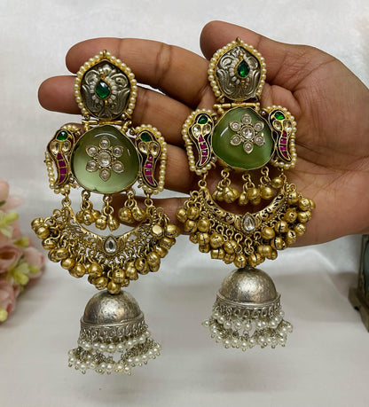 Saanvi Jhumka
