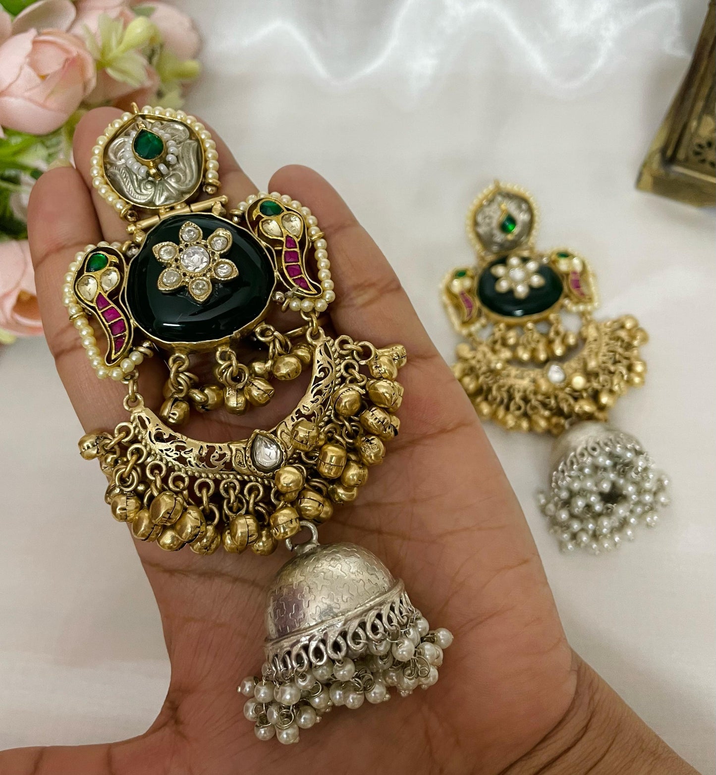 Saanvi Jhumka