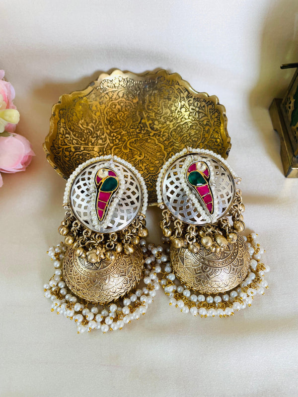 Gauri Jhumka