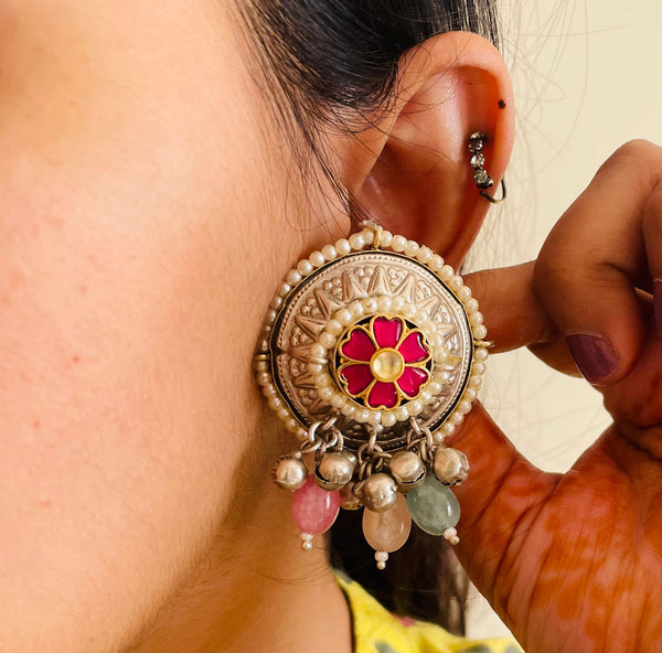 Heena studs - Available in 2 colors