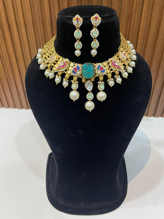 Yuvaan Fusion Choker Set