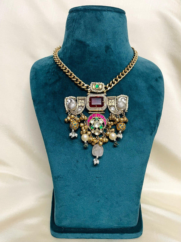 Kinari Pendant Necklace