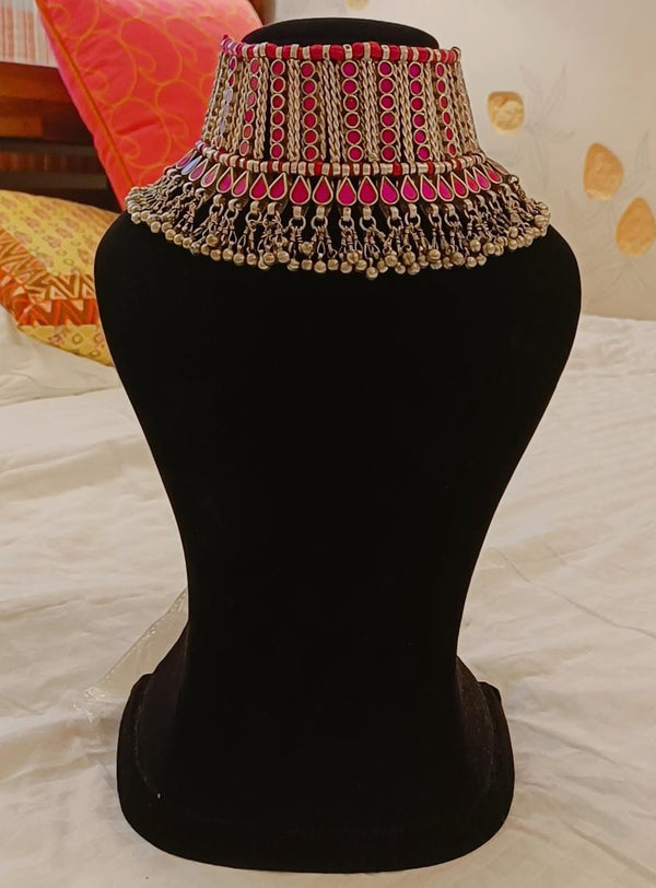 Zeenat Glass Choker