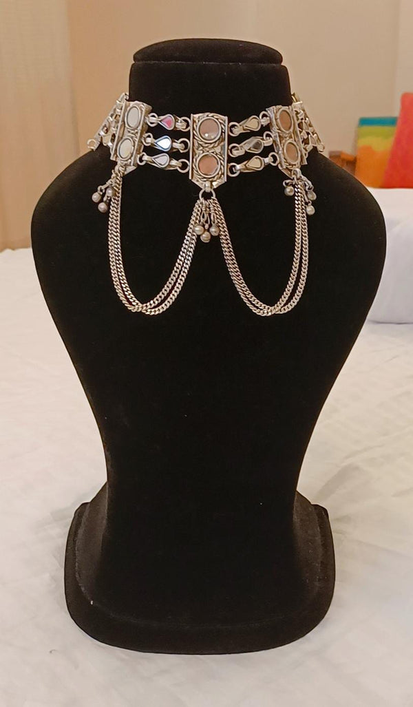 Nargis Glass Choker