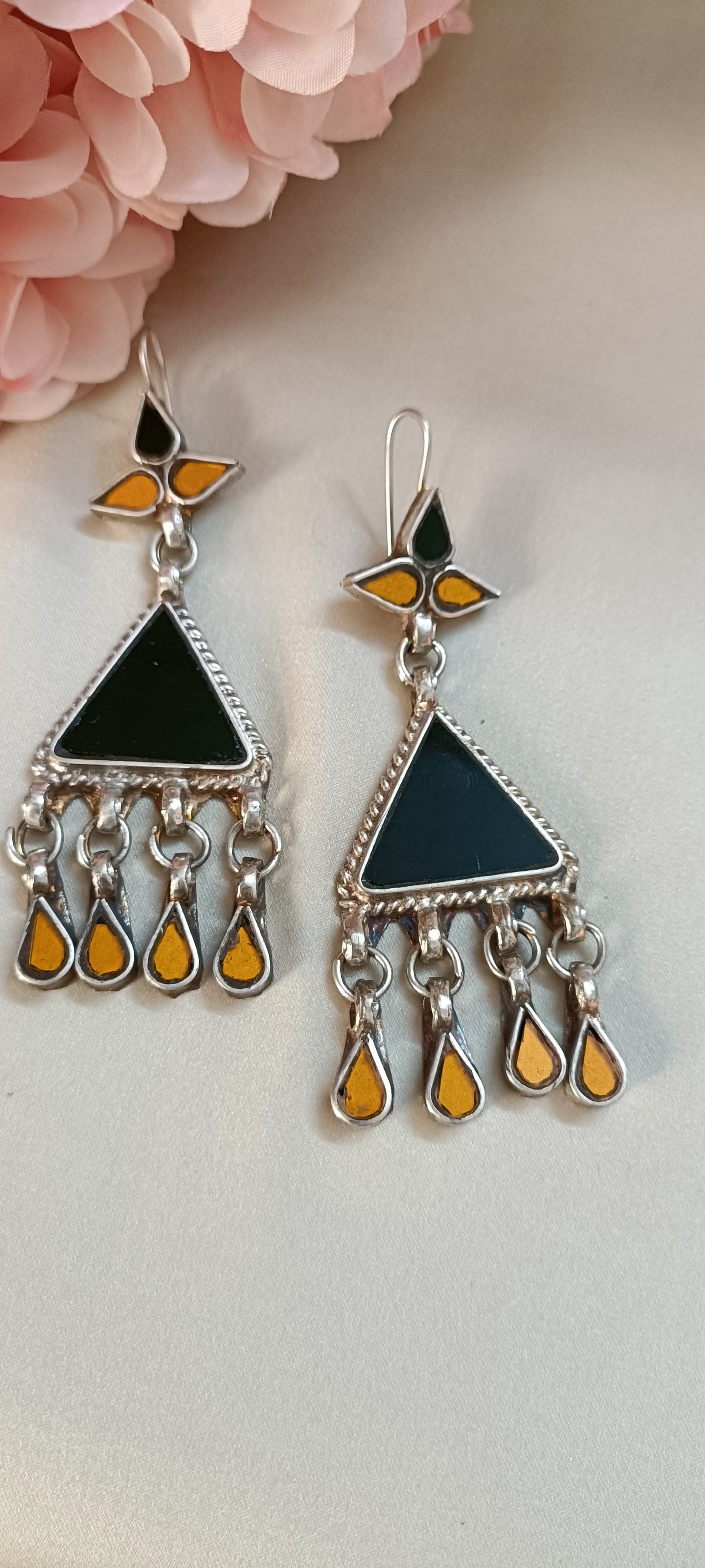Inaya Glass Earrings