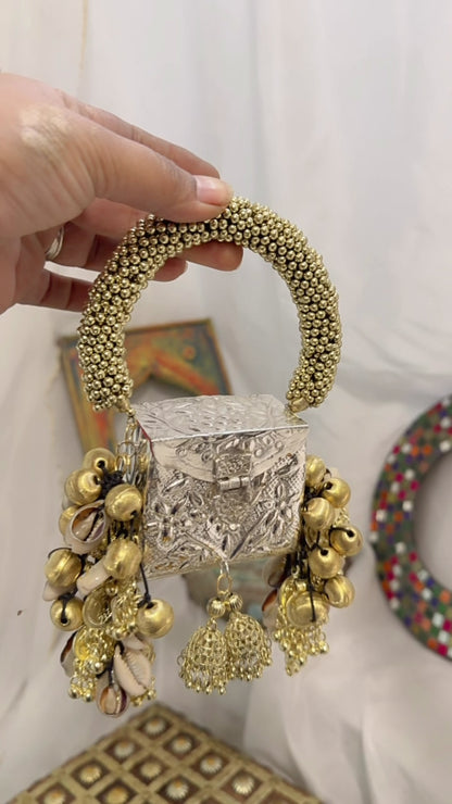 Gul Bahar Batwa