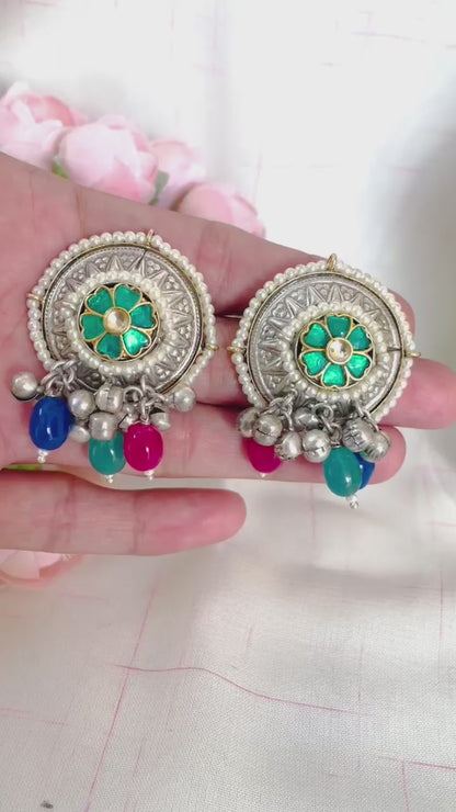 Heena studs - Available in 2 colors