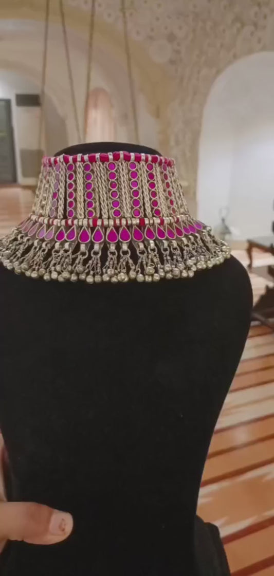 Zeenat Glass Choker