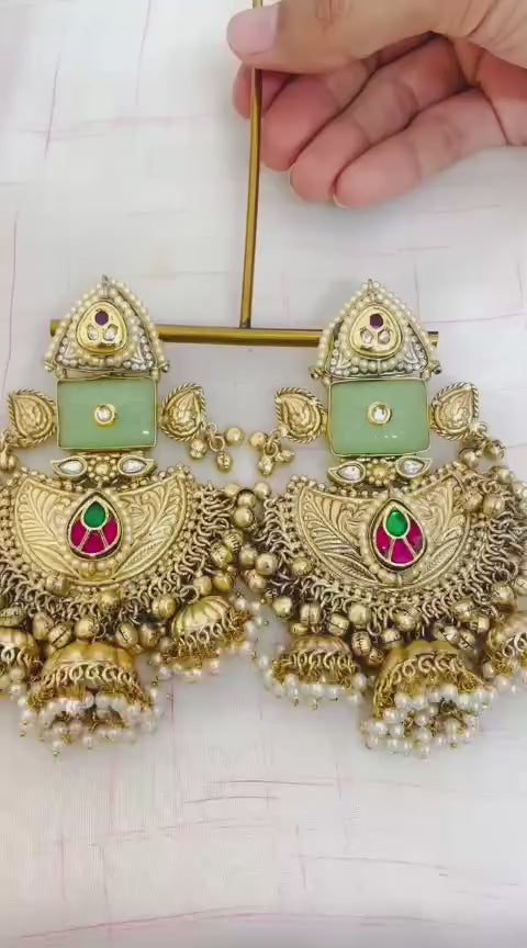 Yashasvi Jhumka