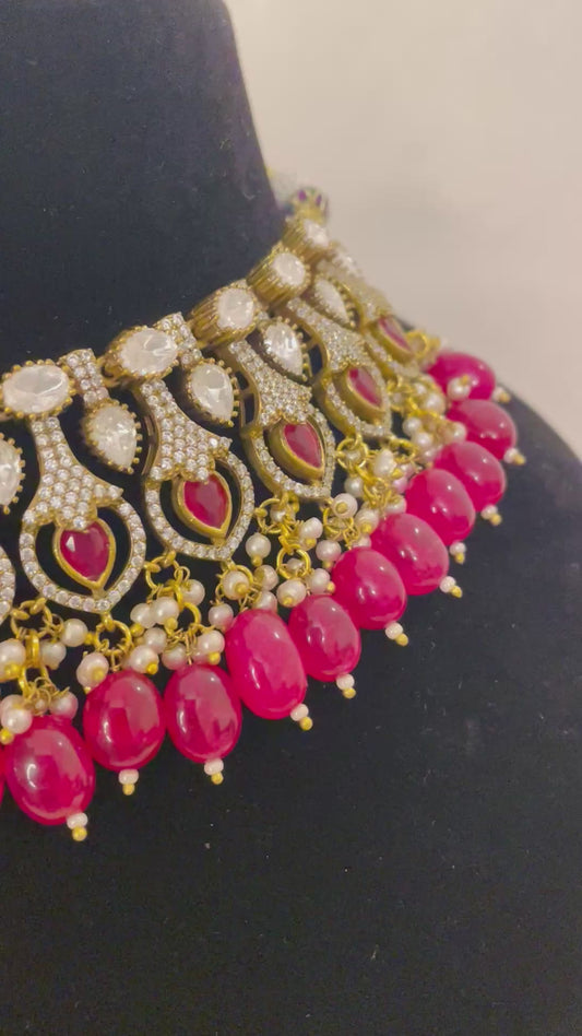 Gulbahar Choker