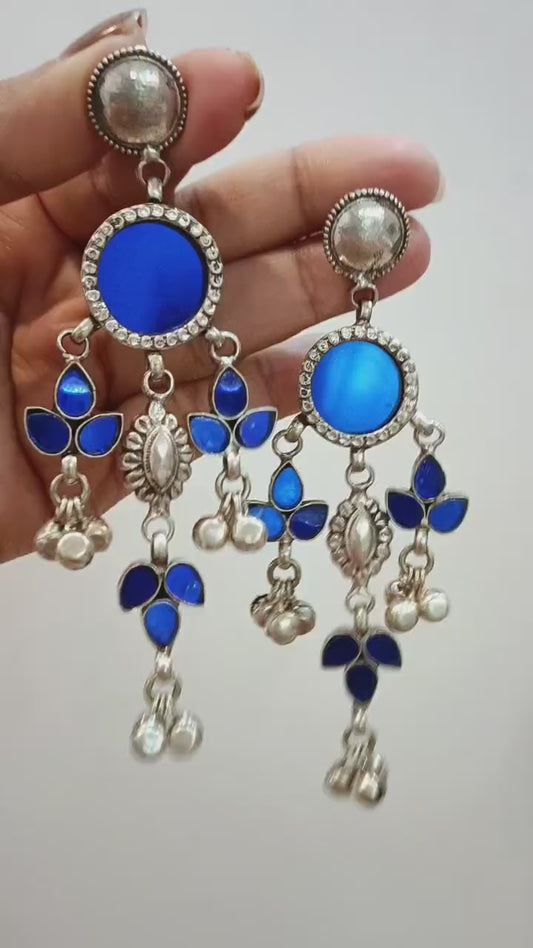 Kuhoor Glass Earrings