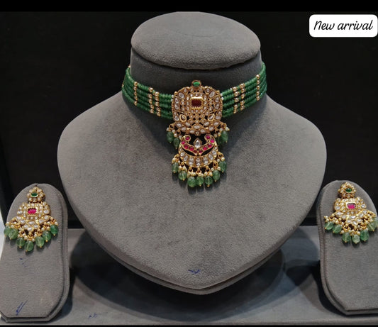 Rajwadi Jadau Kundan Choker